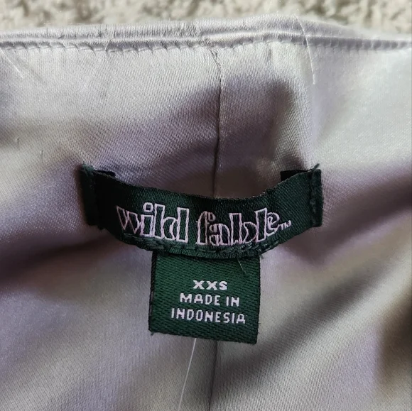 Women's Silver Mini Skirt - Wild Fable Size is XXS - Picture 14 of 14